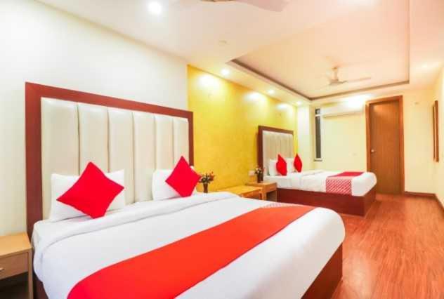 Hotel O Discovery Inn New Delhi Buitenkant foto